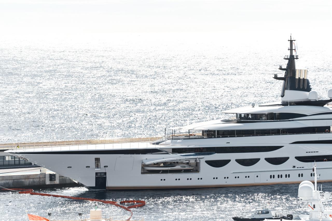 Superyacht in Monaco
